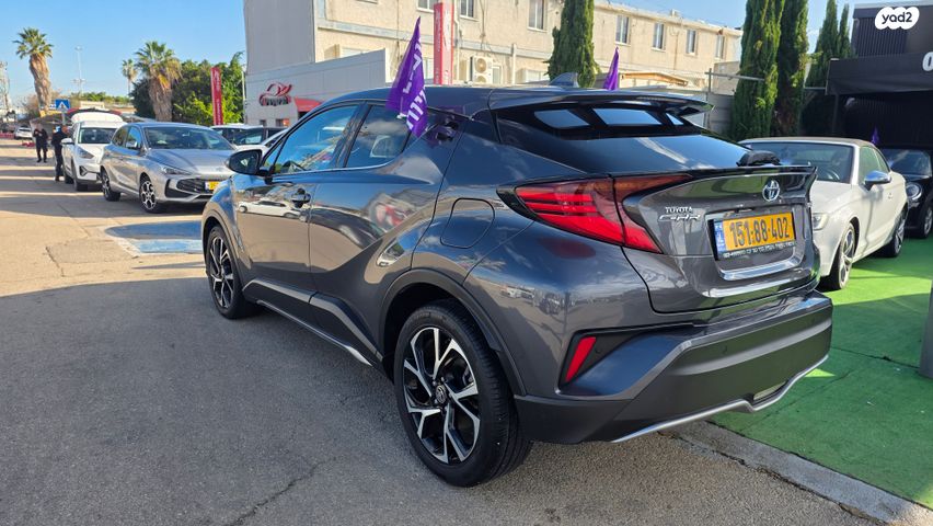 טויוטה C-HR