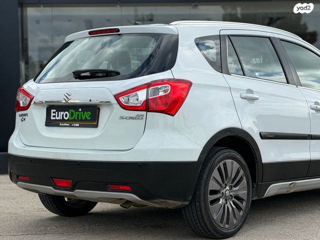 סוזוקי קרוסאובר