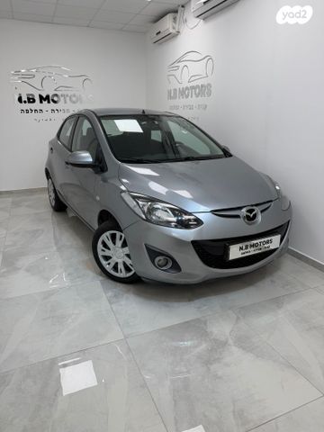 מודעת רכב מאזדה 2