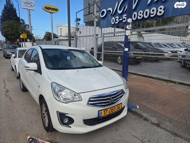 מודעת רכב מיצובישי אטראז'