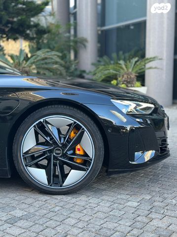 אאודי E-tron GT