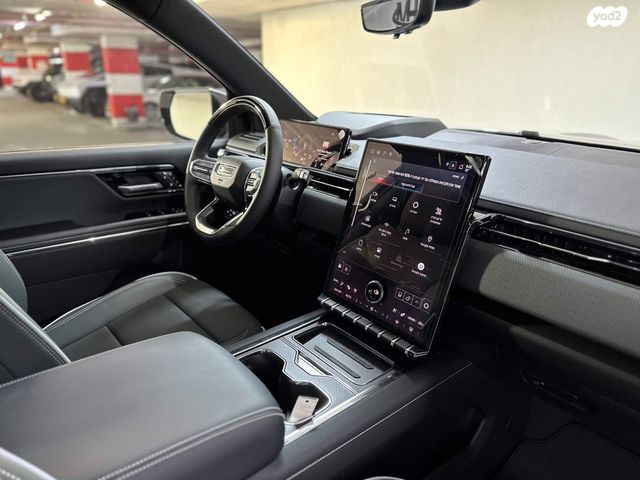 ג'י.אם.סי סיירה EV  