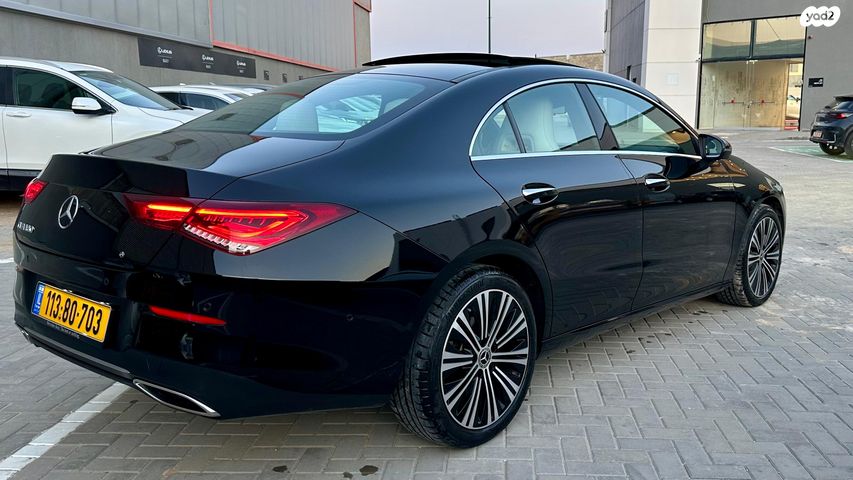 מודעת רכב מרצדס-בנץ CLA