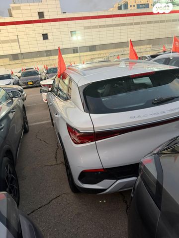 בי.ווי.די אטו 3