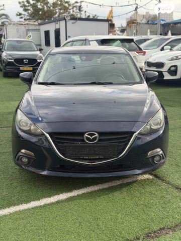 מודעת רכב מאזדה 3