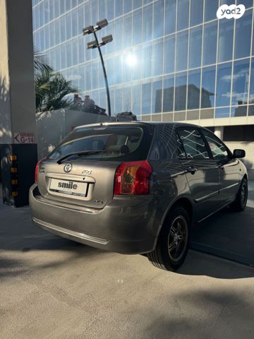 טויוטה קורולה