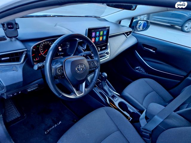 טויוטה קורולה