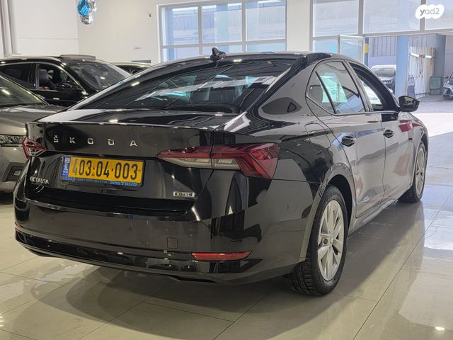 סקודה אוקטביה 