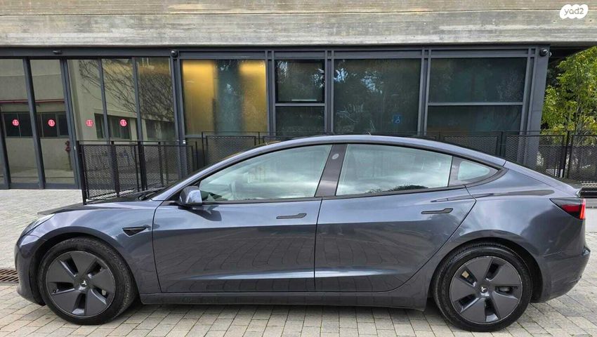 טסלה מודל 3