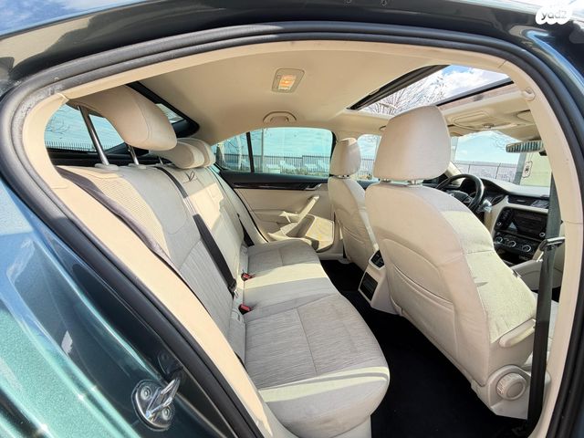 סקודה אוקטביה 