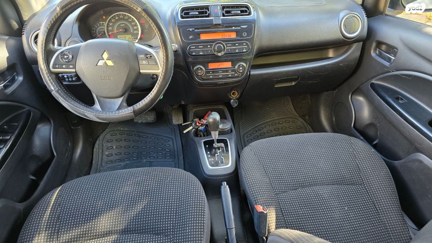 מיצובישי ספייס סטאר