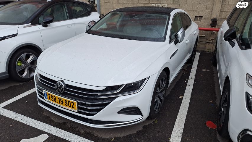 מודעת רכב פולקסווגן ארטאון