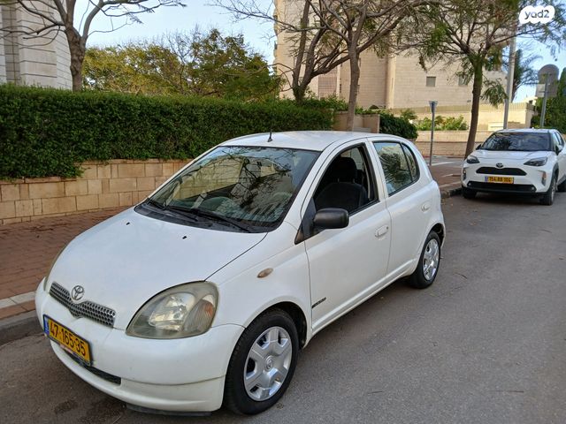 מודעת רכב טויוטה יאריס
