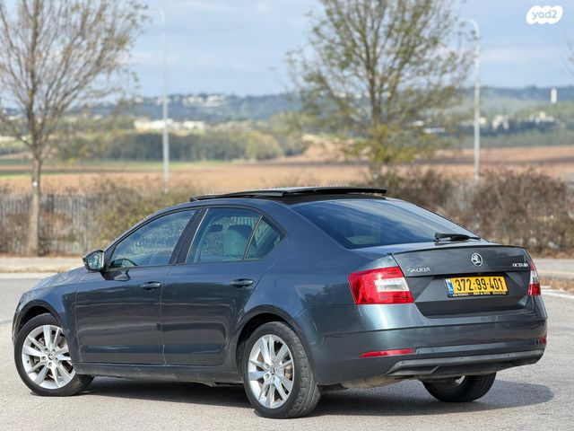 סקודה אוקטביה 