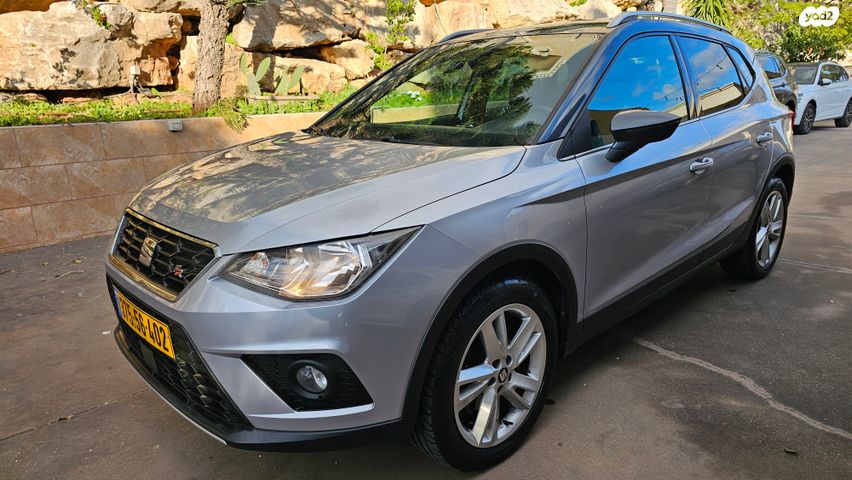 מודעת רכב סיאט ארונה