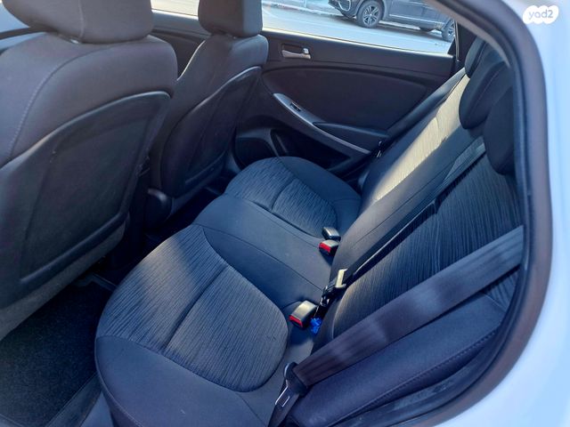 יונדאי אקסנט i25