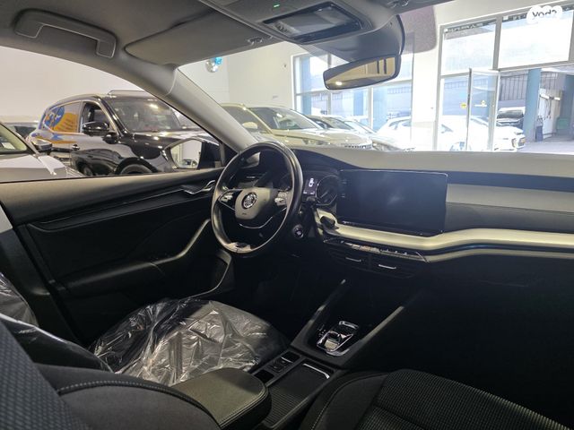 סקודה אוקטביה 