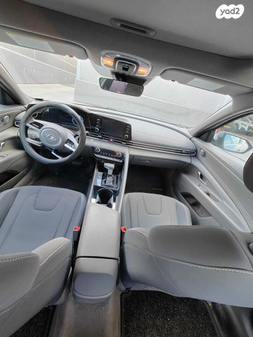 יונדאי אלנטרה