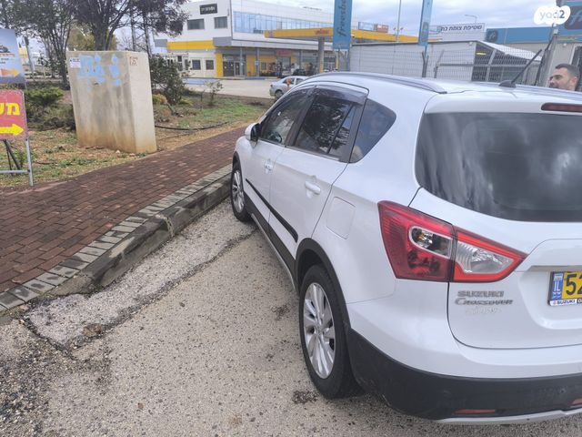 סוזוקי קרוסאובר