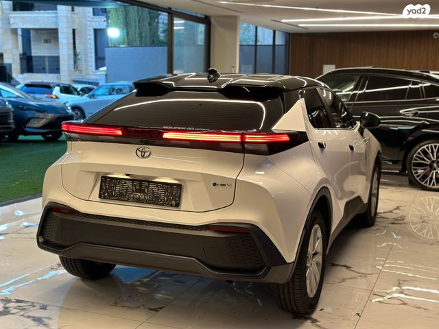 טויוטה C-HR
