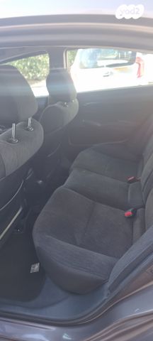 הונדה סיוויק