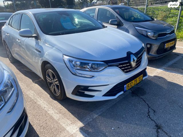 רנו מגאן