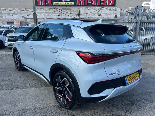 בי.ווי.די אטו 3