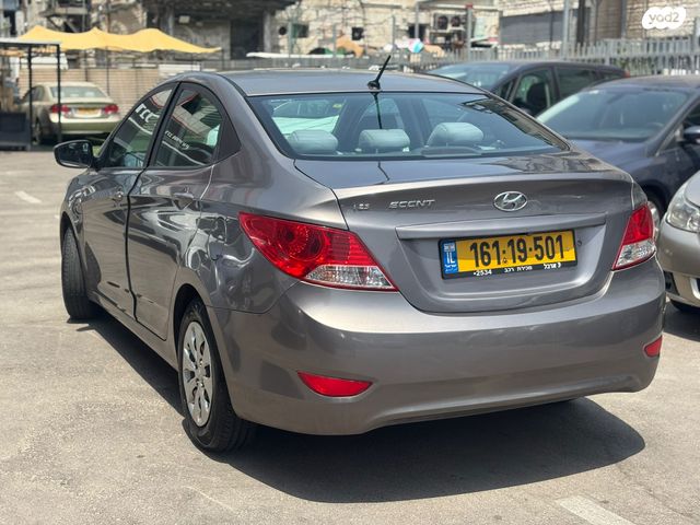 יונדאי אקסנט i25