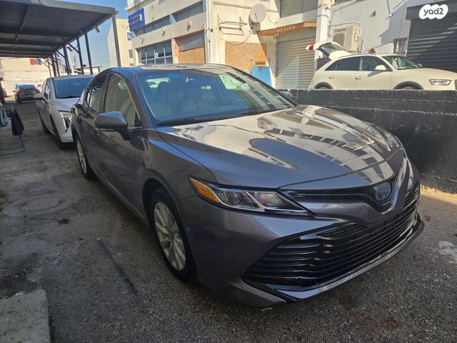 מודעת רכב טויוטה קאמרי