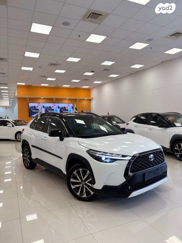 טויוטה קורולה קרוס