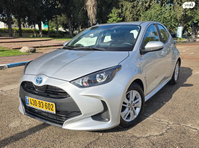 מודעת רכב טויוטה יאריס