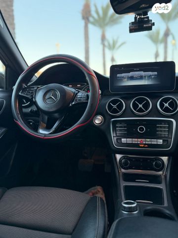 מודעת רכב מרצדס-בנץ A-class 2