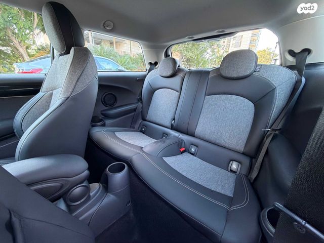 מיני קופר SE (חשמלית)