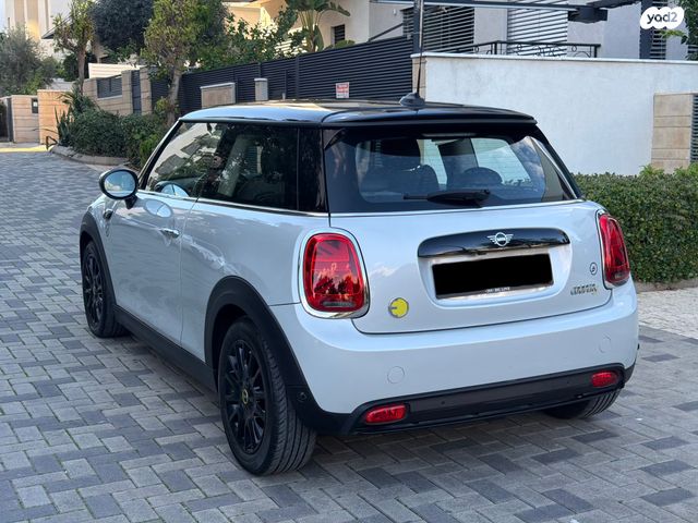 מיני קופר SE (חשמלית)