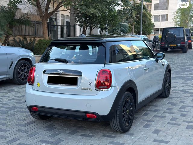 מיני קופר SE (חשמלית)