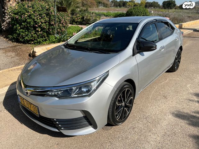 מודעת רכב טויוטה קורולה