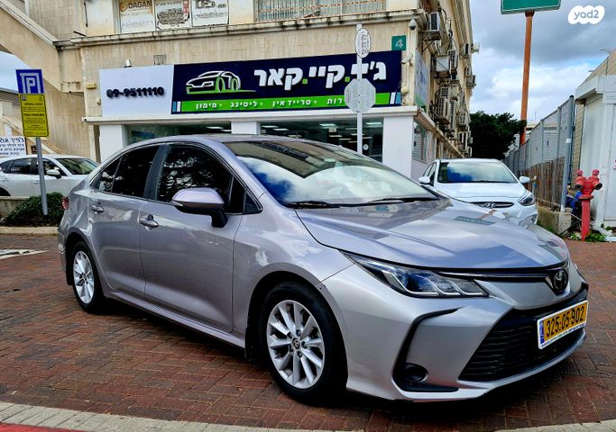 מודעת רכב טויוטה קורולה