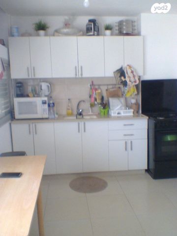 דירה, ניסנבוים 12, יזרעאליה, חיפה