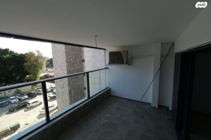 דירה, המעפילים 6, רובע ב', אשדוד