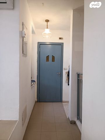 דירה, תקוע 12, מחנה יהודה - לב העיר, ירושלים