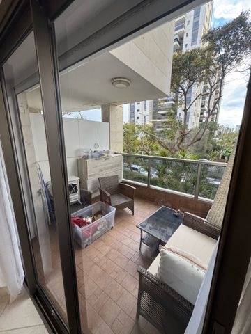 דירה, ישראל גלילי 10, קרית הלאום, ראשון לציון