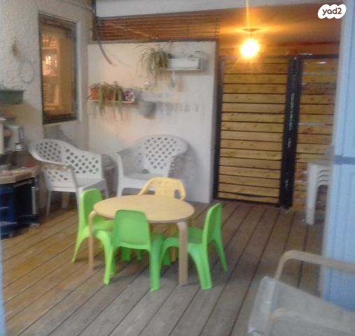 דירת גן, היערה 8, נוף העמק, מגדל העמק