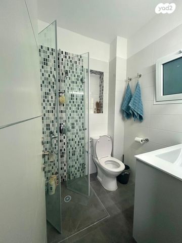 דירה, הרב מיימון 20, דרום מזרח, בת ים