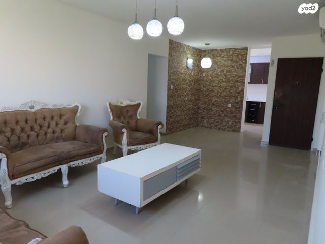 רחבת יפתח הגלעדי 4