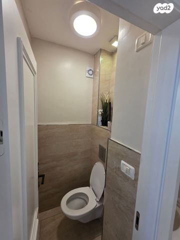 דירה, ויקטור ויוליוס 16, שאר העיר, ירושלים