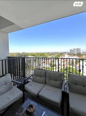 דירה, סמטת המעלות 5, נווה מגן, רמת השרון