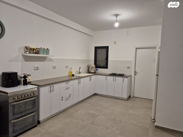 אריק איינשטיין 105