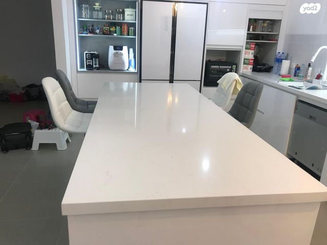 שדרות הרצל 2