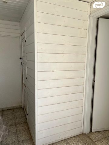 גג/ פנטהאוז, אושה 18, מוצקין הותיקה, קרית מוצקין