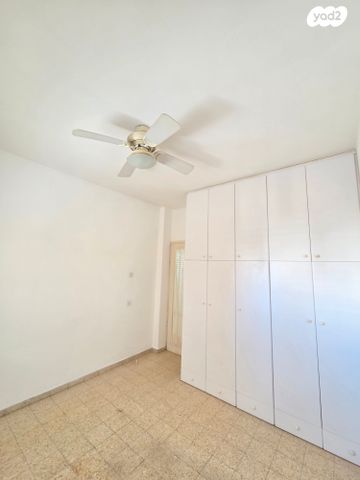 דירה, הפודים 31, נחלת גנים, רמת גן